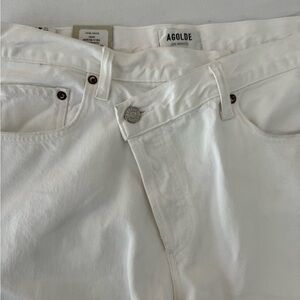 Criss Cross Straight Jeans in Milkshake
AGOLDE